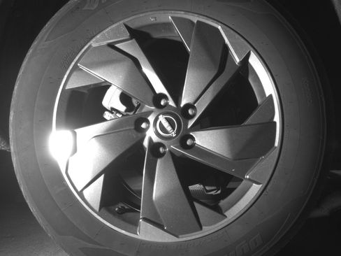 Used 2025 Nissan Rogue SV AWD/4WD image 15