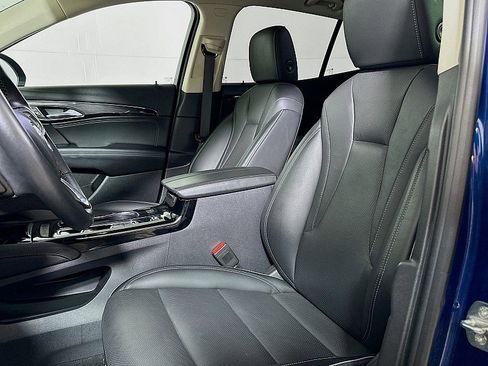 Used 2023 Buick Envision Essence image 11