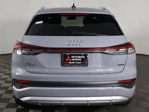 Used 2023 Audi Q4 e-tron Premium Plus w/ Premium Plus image 12