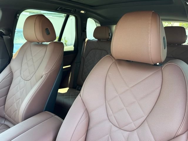 Used 2026 BMW X5 xDrive50e w/ Premium Package AWD/4WD image 22