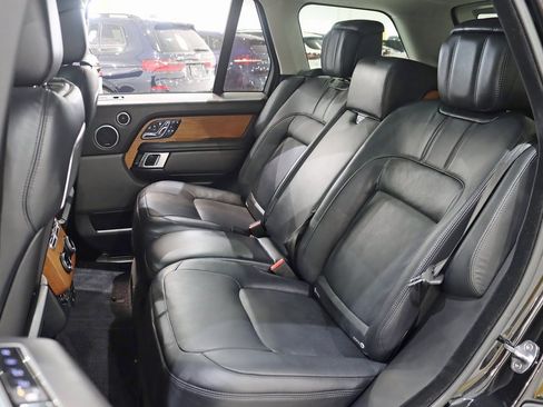Used 2021 Land Rover Range Rover Autobiography image 33