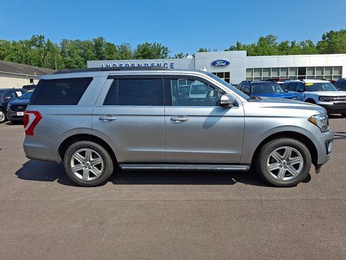 Certified 2020 Ford Expedition XLT w/ Equipment Group 202A AWD/4WD image 12