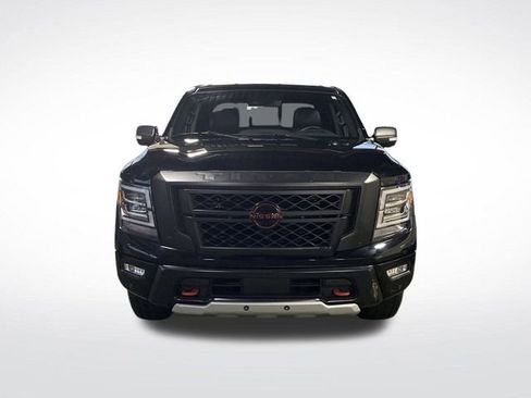 Used 2023 Nissan Titan PRO-4X w/ Pro-4x Convenience Package image 26