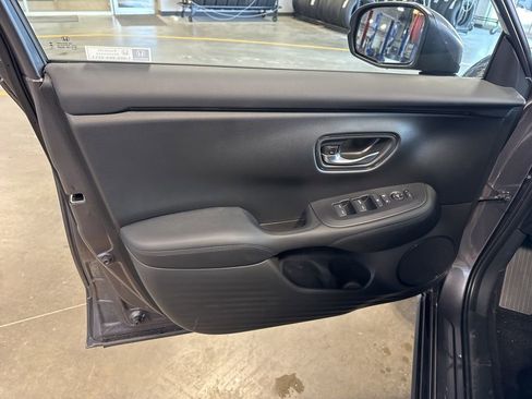 New 2026 Honda HR-V LX image 19