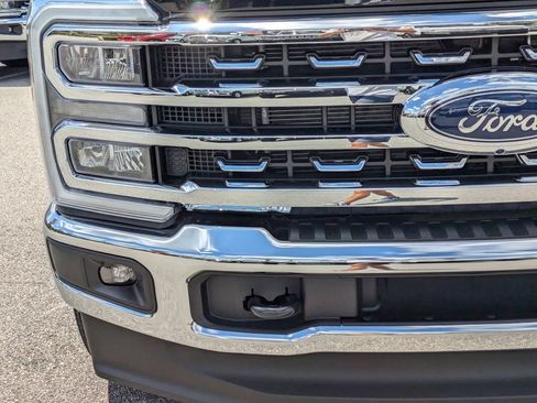 New 2026 Ford F250 Lariat w/ Chrome Package AWD/4WD image 10