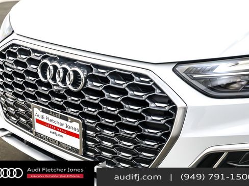 Used 2023 Audi Q5 2.0T Premium w/ Convenience Package image 14