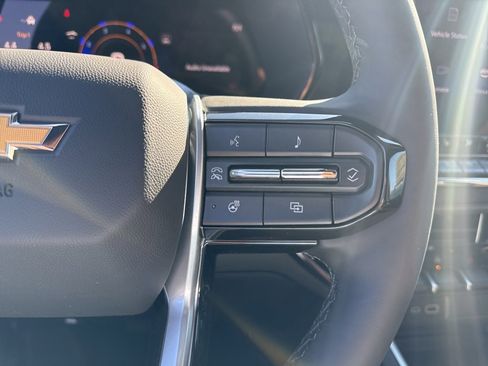 New 2025 Chevrolet Colorado LT w/ LT Convenience Package image 13