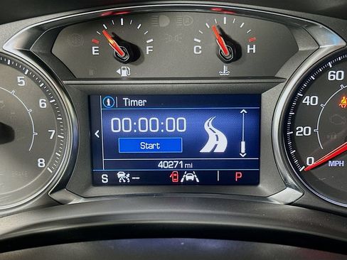 Used 2024 GMC Terrain SLE w/ Driver Convenience Package FWD image 12