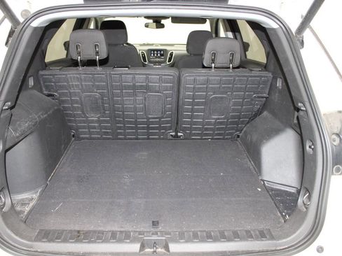 Used 2020 Chevrolet Equinox LT image 13