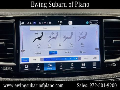 Used 2025 Chrysler Pacifica Limited FWD image 16