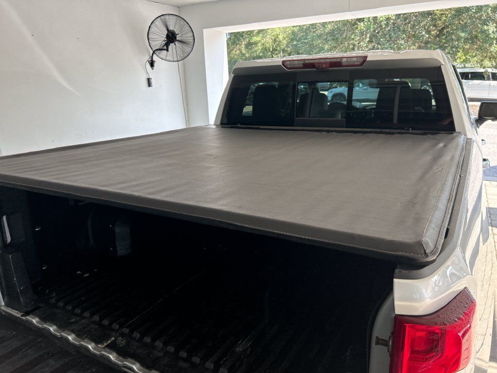 Used 2021 Chevrolet Silverado 1500 LTZ w/ Technology Package RWD image 41
