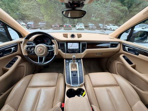 Used 2015 Porsche Macan S AWD/4WD image 2