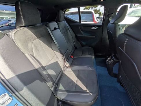 Certified 2023 Volvo XC40 Recharge Plus AWD/4WD image 28