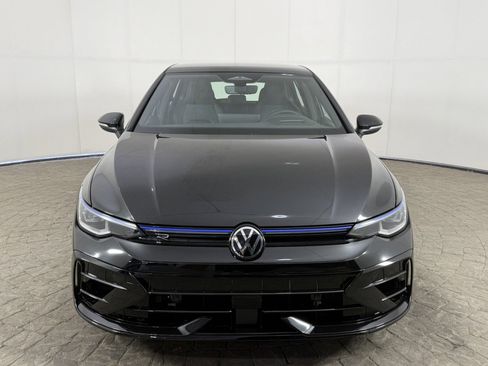 Used 2026 Volkswagen Golf AWD/4WD image 2