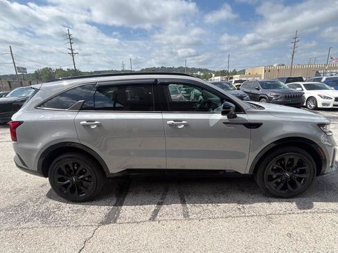 Used 2022 Kia Sorento SX AWD/4WD image 8