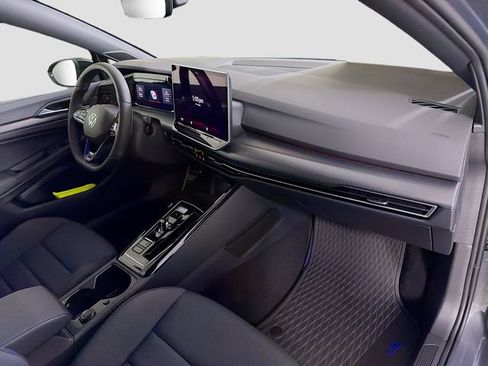 New 2026 Volkswagen Golf AWD/4WD image 30