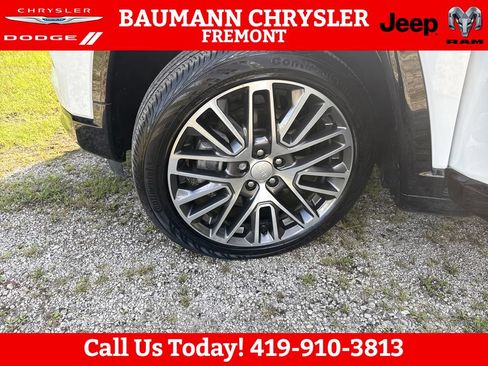 Used 2023 Jeep Compass Limited w/ Elite Group AWD/4WD image 25