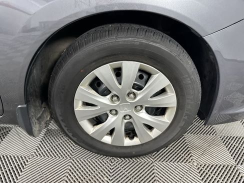 Used 2012 Honda Civic LX image 18