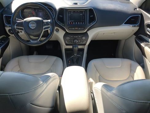 Used 2021 Jeep Cherokee Latitude Lux w/ Comfort/Convenience Group image 16