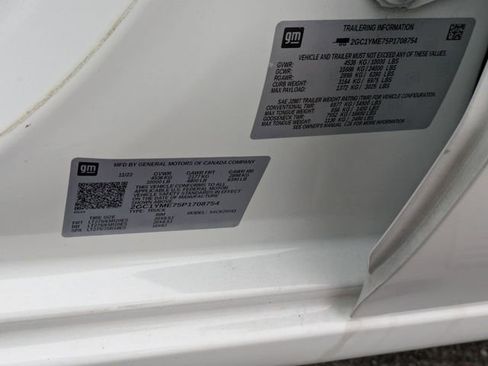 Used 2023 Chevrolet Silverado 2500 Custom w/ Custom Value Package image 37