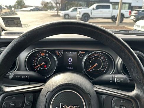 Used 2023 Jeep Wrangler Sport image 22