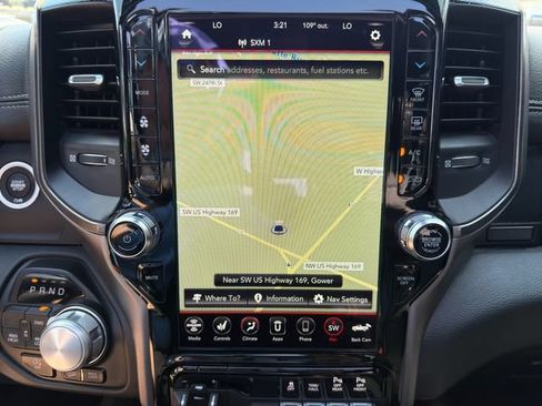 Used 2020 RAM 1500 Rebel w/ Rebel Level 2 Equipment Group AWD/4WD image 31