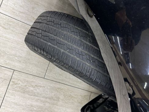 Used 2015 Volkswagen Golf S image 41