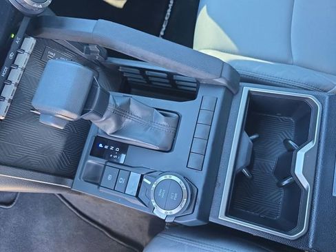 Used 2025 Toyota Tacoma SR5 image 22