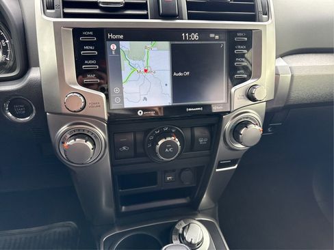 Used 2021 Toyota 4Runner SR5 Premium image 14