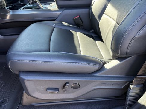 New 2025 Ford F150 Lariat w/ Equipment Group 501A Mid image 20