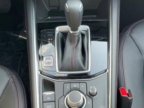 Used 2025 MAZDA CX-5 Carbon Edition image 14