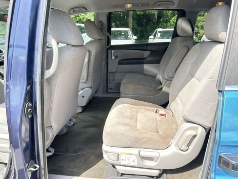 Used 2014 Honda Odyssey LX image 15