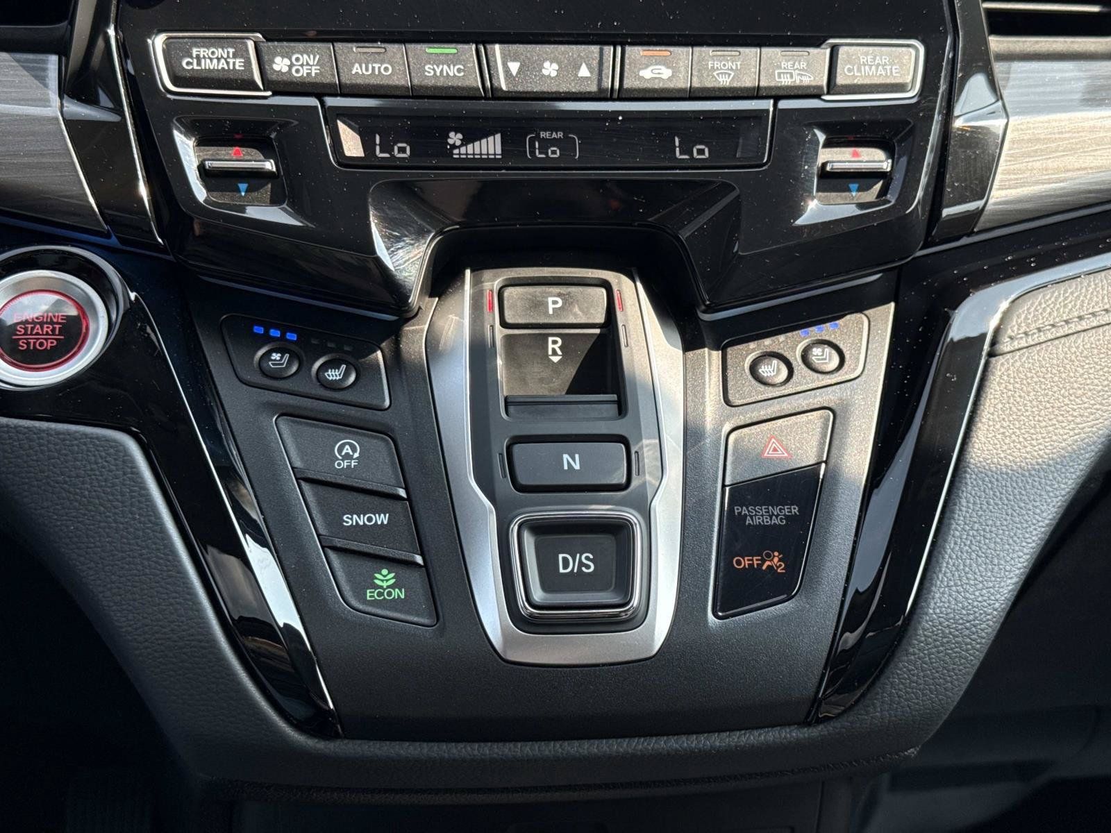 Used 2024 Honda Odyssey Elite image 7