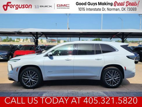New 2026 Buick Enclave Avenir w/ Super Cruise Package FWD image 7