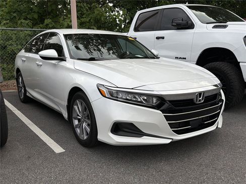 Used 2021 Honda Accord LX image 3