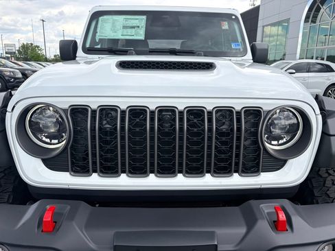 New 2026 Jeep Wrangler Unlimited Rubicon AWD/4WD image 12
