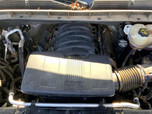 Used 2020 GMC Sierra 1500 Elevation w/ Elevation Value Package image 32