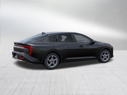 New 2025 Kia K4 LXS image 6