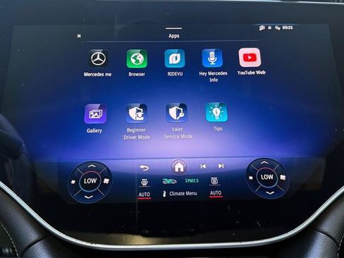 Used 2024 Mercedes-Benz EQS 450+ SUV image 34