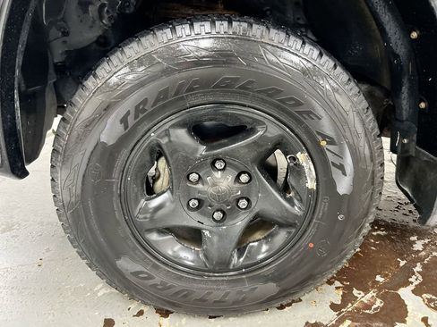 Used 2003 Toyota Tundra SR5 AWD/4WD image 24