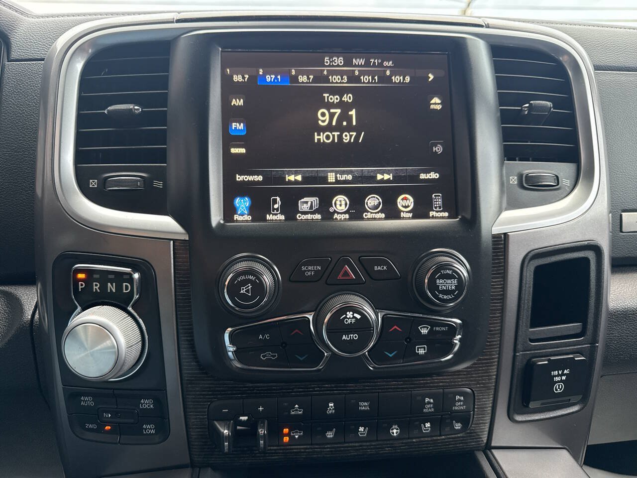 Used 2017 RAM 1500 Limited AWD/4WD image 36