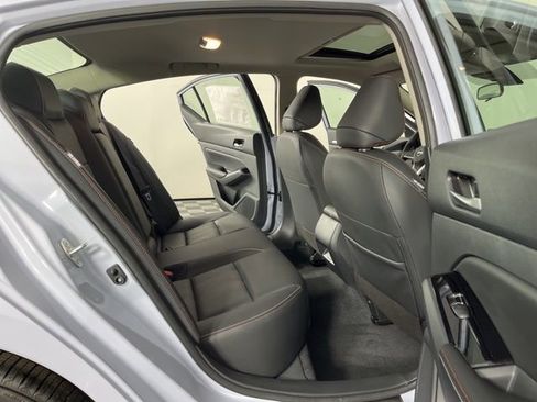 New 2025 Nissan Altima 2.5 SR w/ SR Premium Package image 48