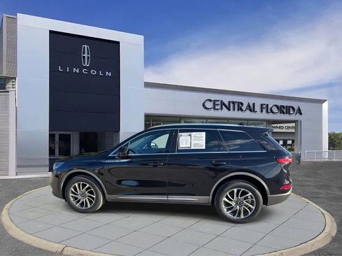 Used 2021 Lincoln Corsair FWD image 5