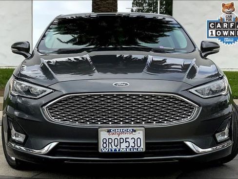 Used 2019 Ford Fusion Energi Titanium image 3