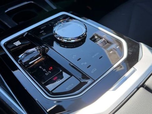 New 2026 BMW 740i 740i image 18