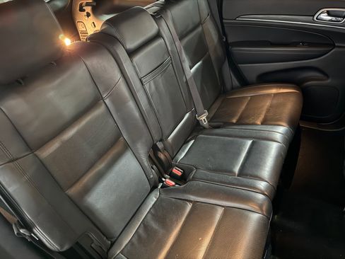 Used 2020 Jeep Grand Cherokee Limited w/ Luxury Group II image 40