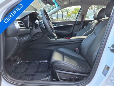 Used 2026 Genesis G70 2.5T image 11