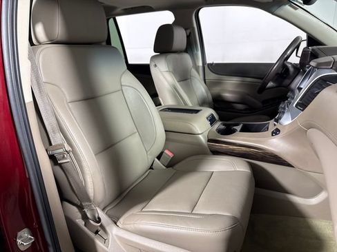 Used 2016 GMC Yukon SLT AWD/4WD image 14