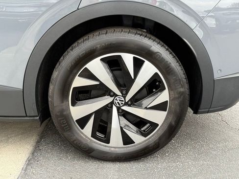 New 2026 Volkswagen ID.4 Pro image 10