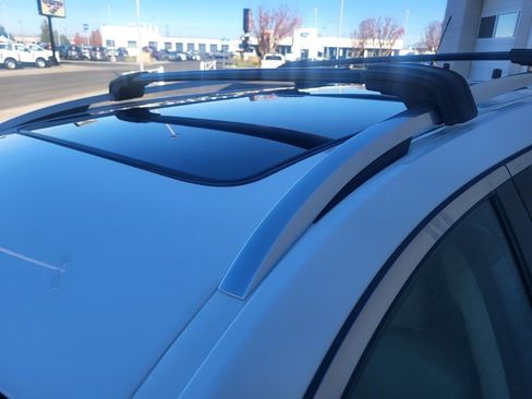 Used 2015 Cadillac SRX Premium image 5